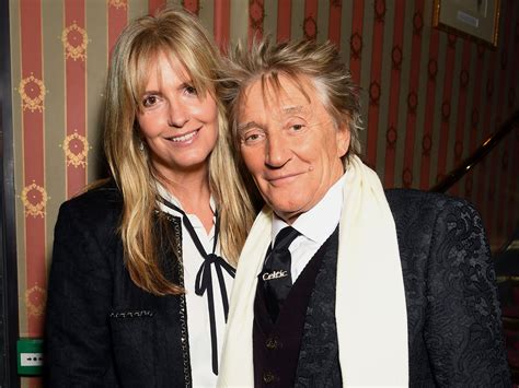 rod stewart wife.
